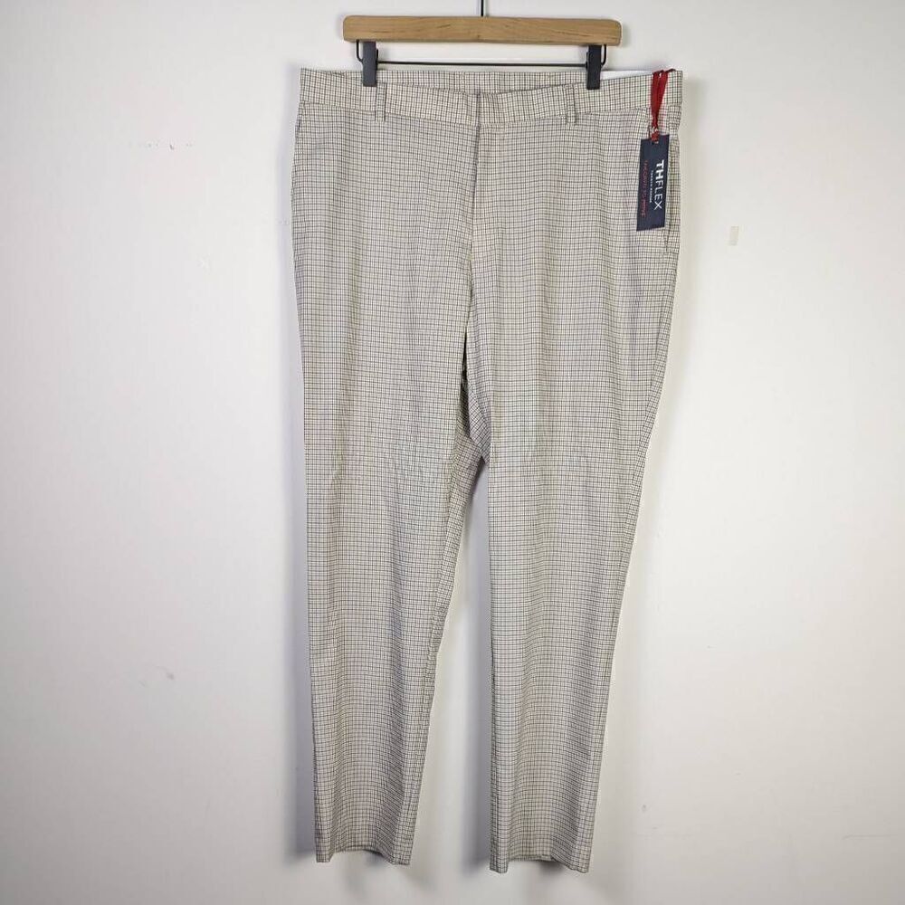 Tommy Hilfiger Men Beige Flat Front Straight Leg Slim Fit Stretch Pants 38W/ 32L